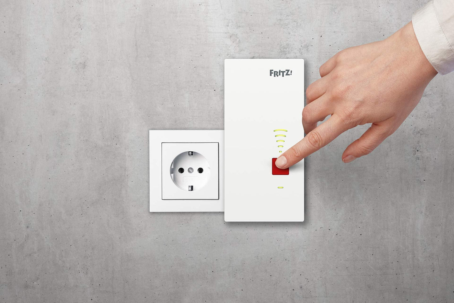 FRITZ!Repeater 2400 (Dual-WLAN AC + N bis zu 1.733 MBit/s (5GHz) + 600 MBit/s(2,4 GHz), 1x Gigabit-LAN, deutschsprachige Version)