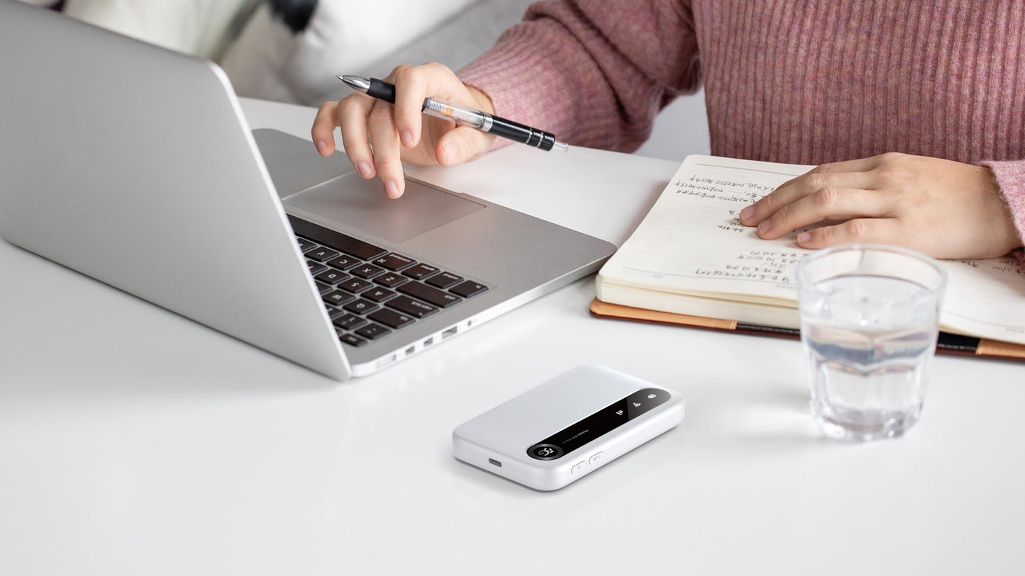 ZTE U50 Tragbarer 5G WiFi-Hotspot – AX1800 WiFi 6, 32 Geräte, 5G/4G+, Entsperrter SIM-Slot